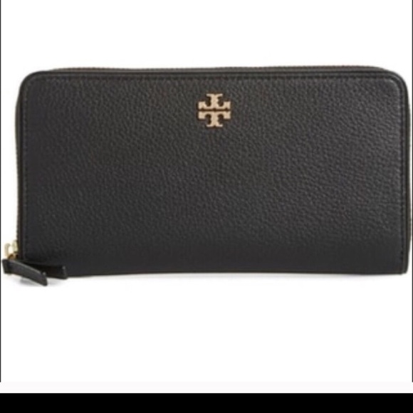 Tory Burch Handbags - 💣NEW💣TORY BURCH WALLET💣